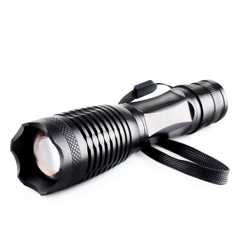 3000 Lumens T6 LED Zoomable Focus flashlight Torch Lamp AAA/18650 VV 